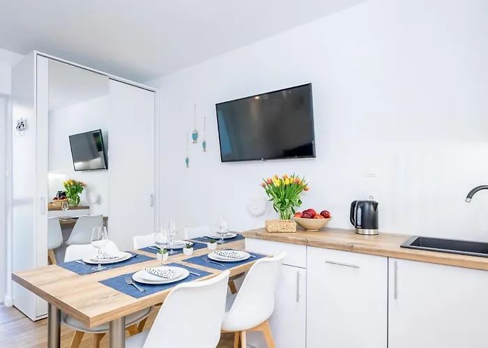 9b Blue Marine Basen Brodziki Plac Zabaw The Of Przy Plazy Daire