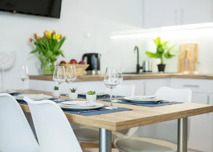 9b Blue Marine Basen Brodziki Plac Zabaw The Of Przy Plazy