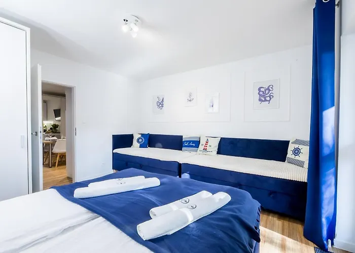 9b Blue Marine Basen Brodziki Plac Zabaw The Of Przy Plazy Daire *