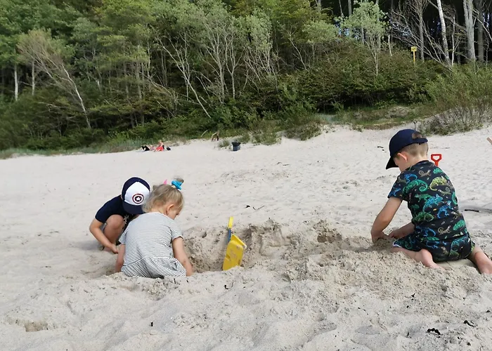 9b Blue Marine Basen Brodziki Plac Zabaw The Of Przy Plazy